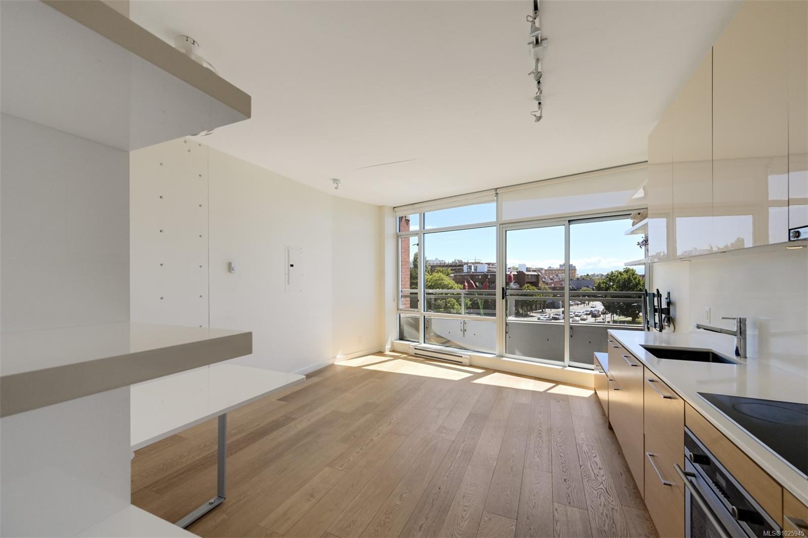 456 Pandora Ave # 403