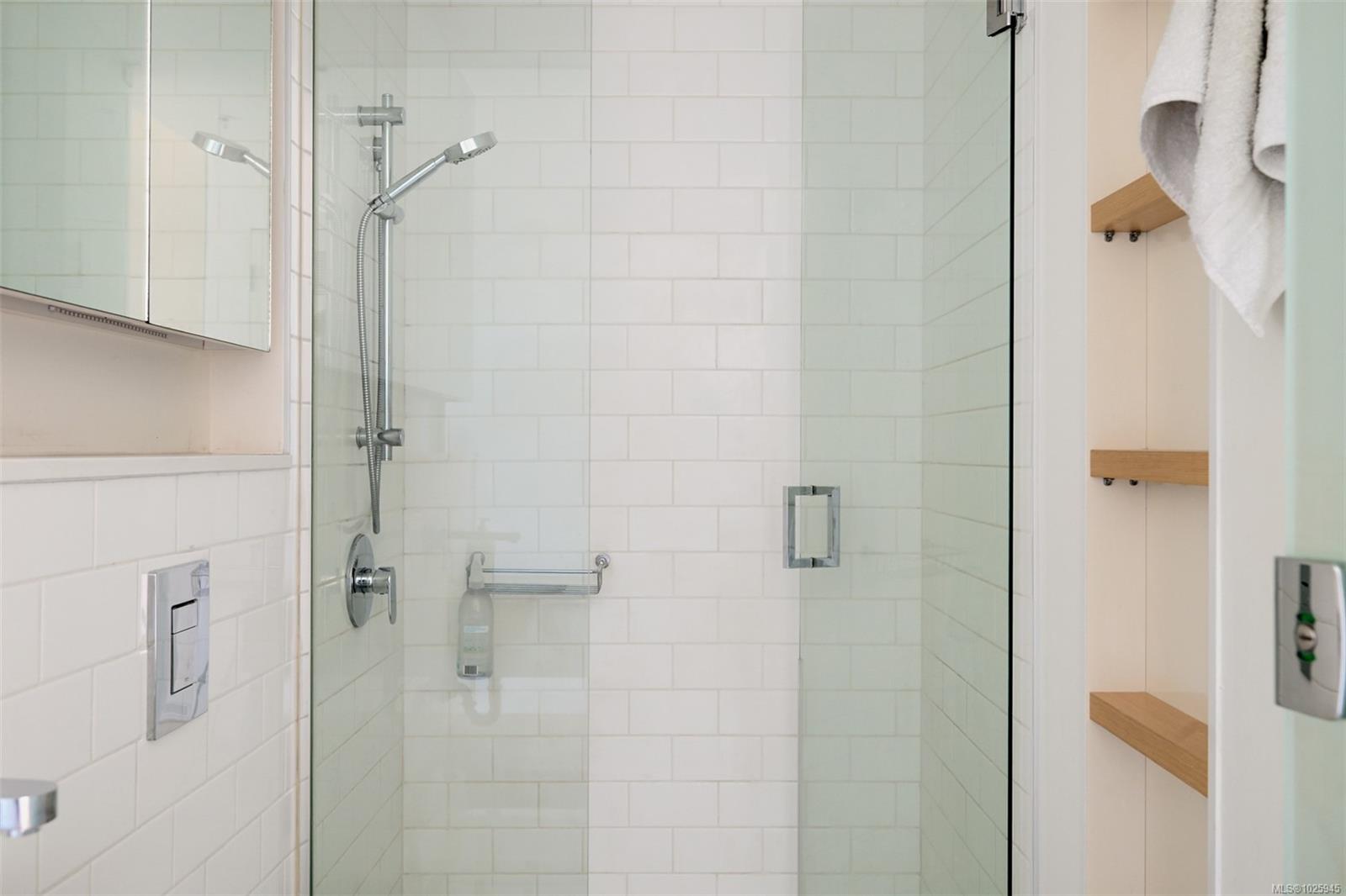 456 Pandora Ave # 403