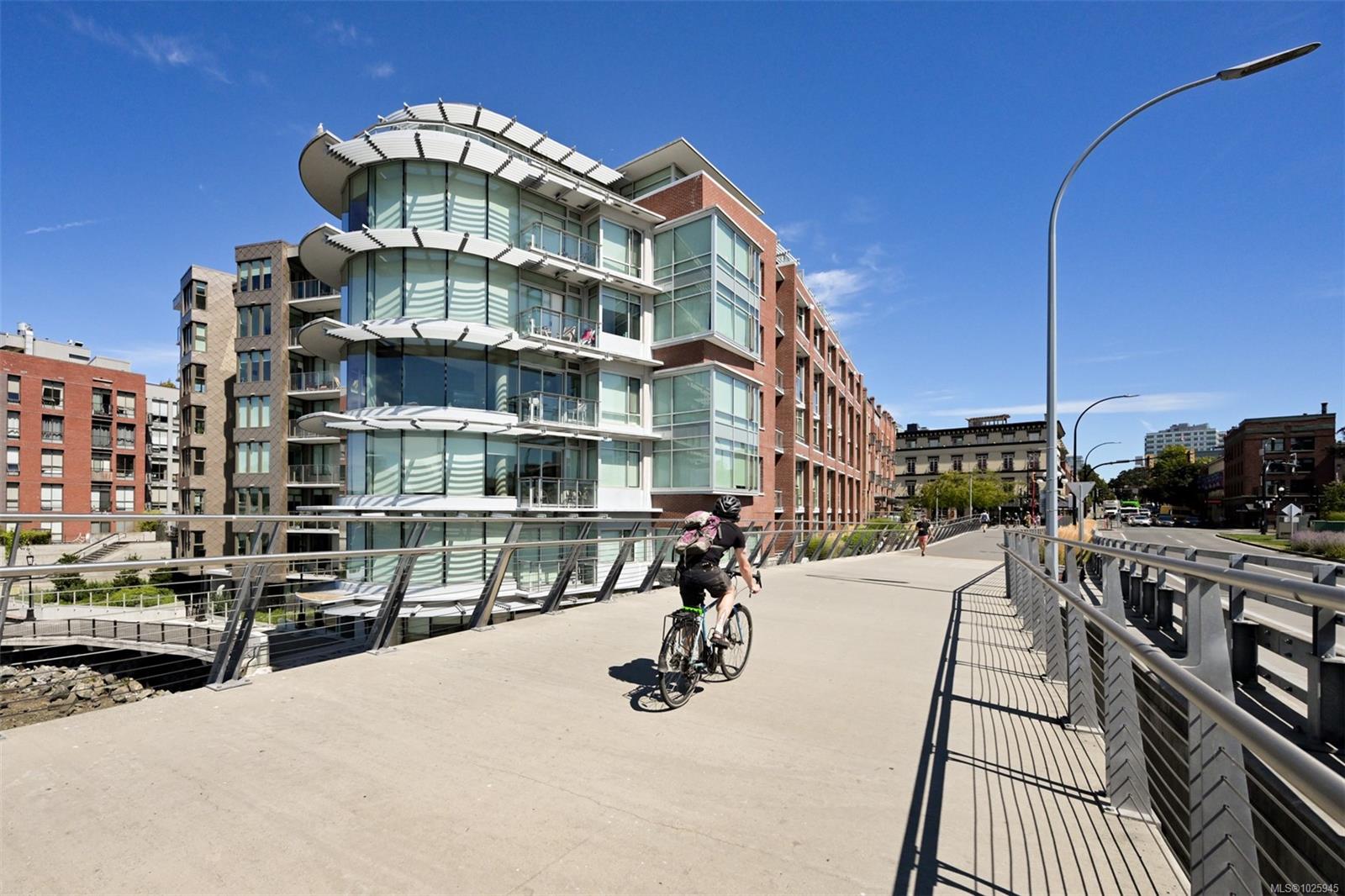 456 Pandora Ave # 403