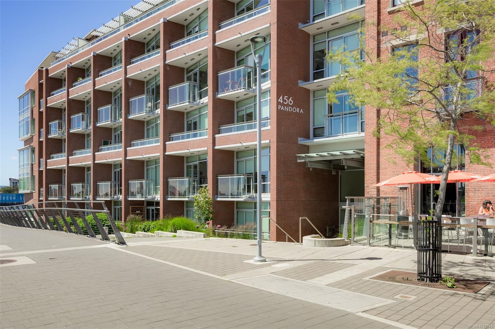 456 Pandora Ave # 403