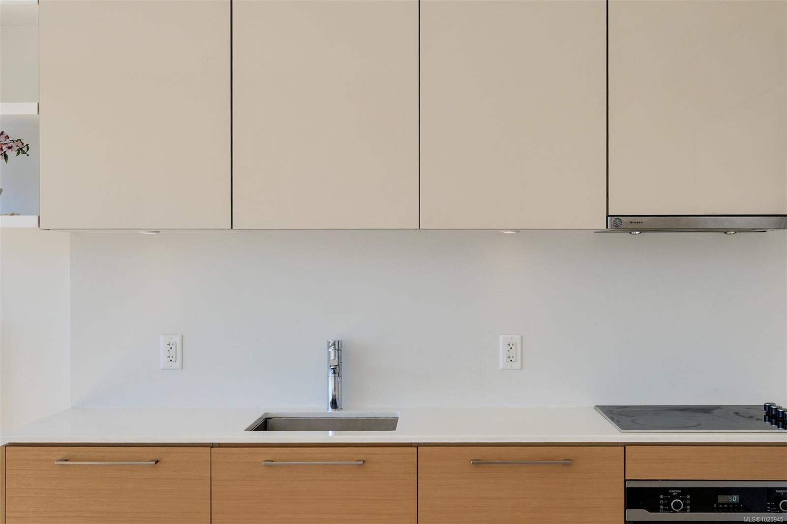 456 Pandora Ave # 403