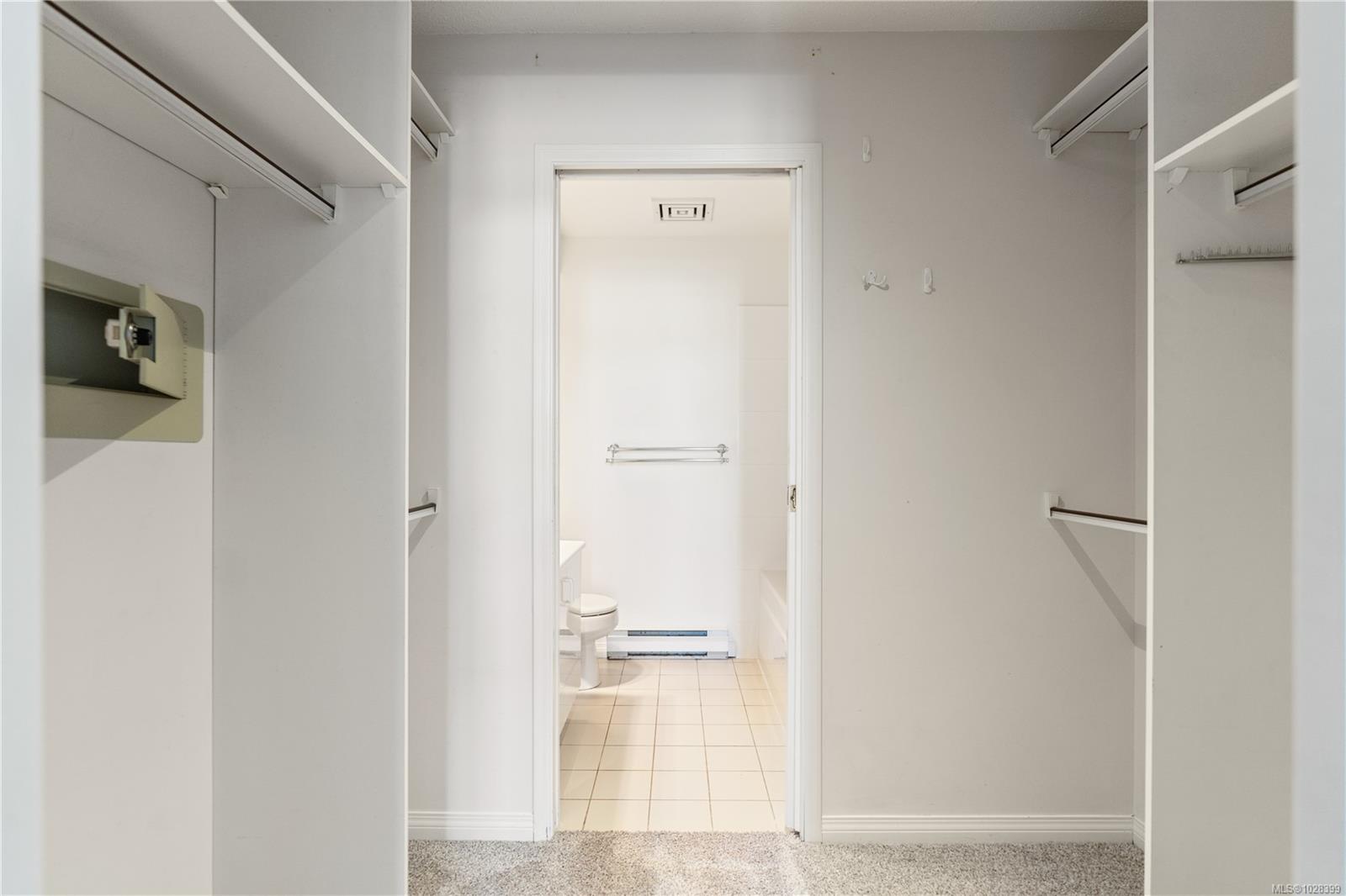 11 Cooperage Pl #104
