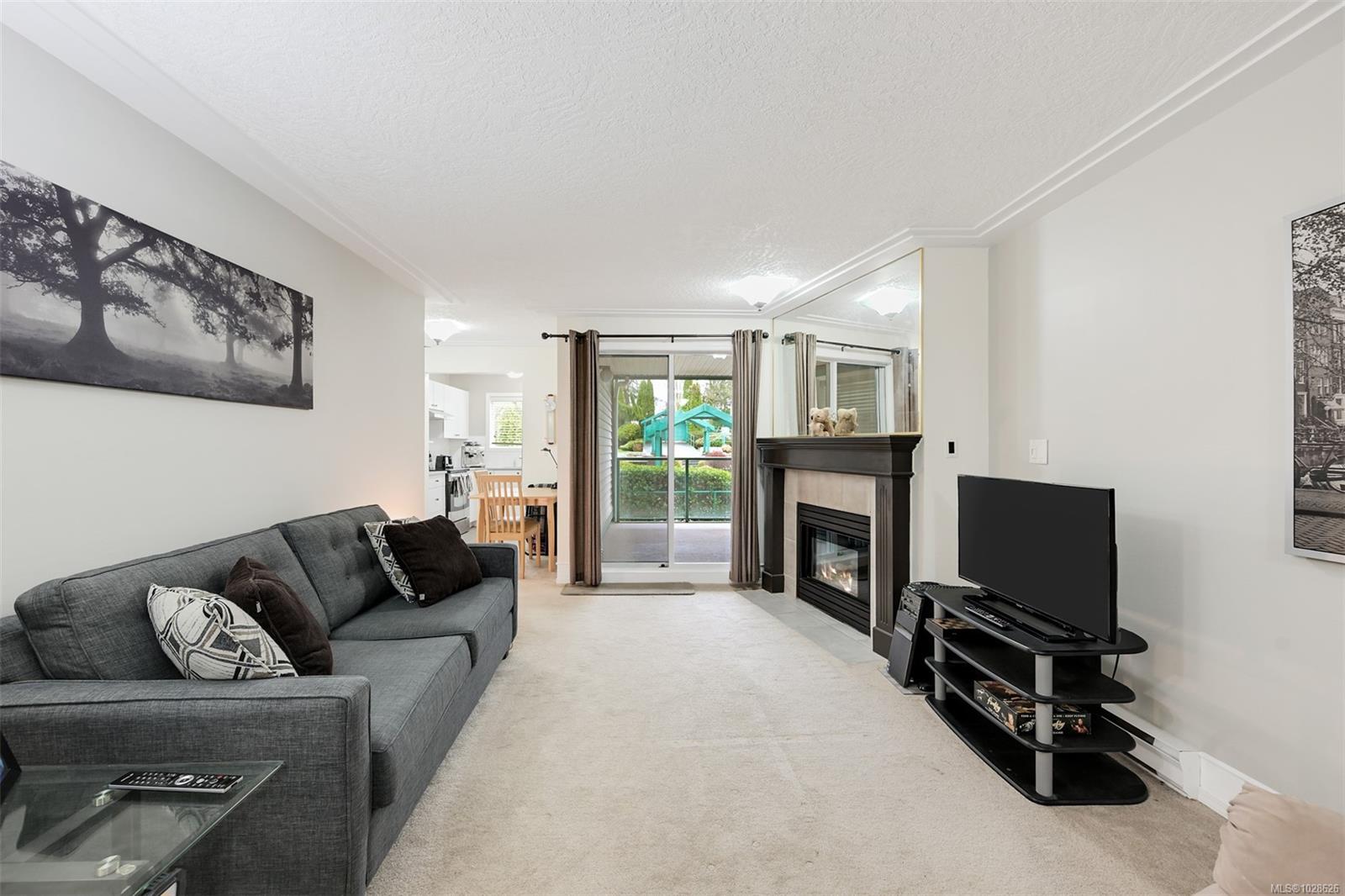 894 Vernon Ave # 208