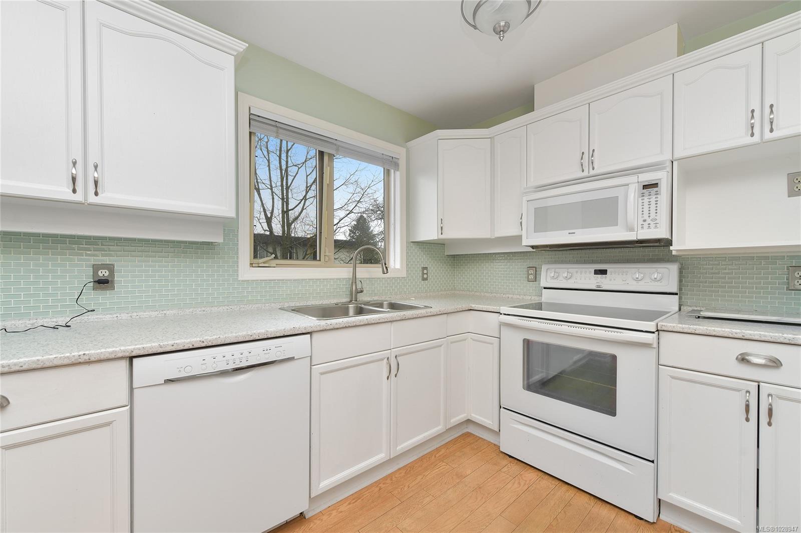 1715 Richmond Ave # 406
