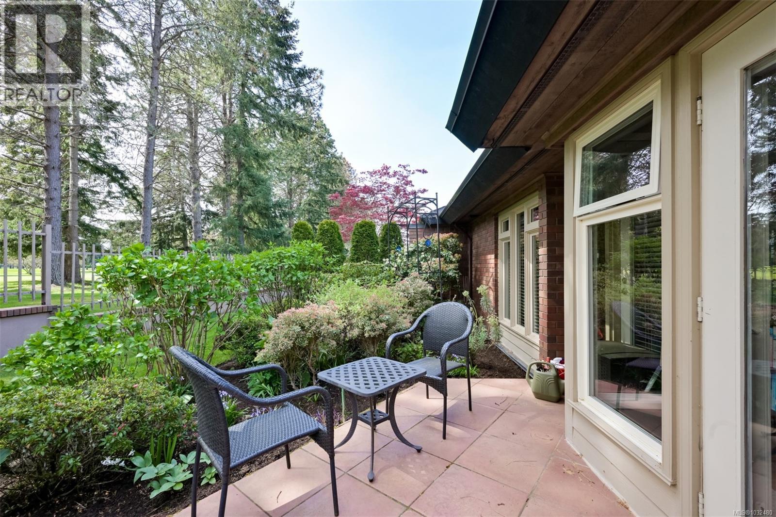 104 2345 Cedar Hill Cross Rd