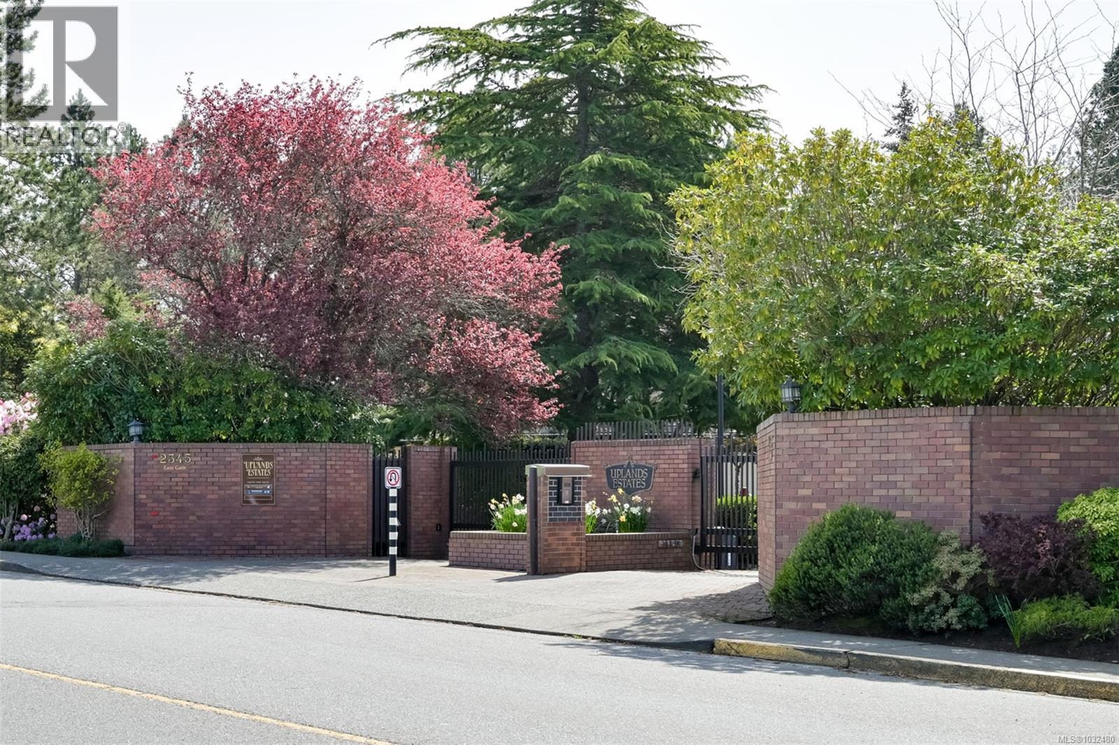 104 2345 Cedar Hill Cross Rd