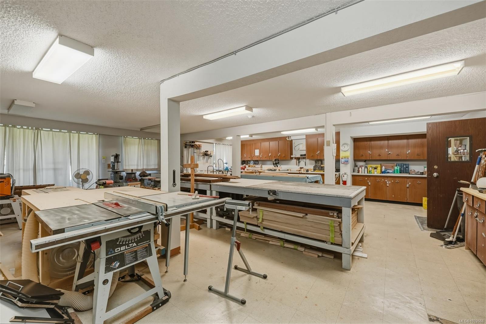 1025 Inverness Rd #123