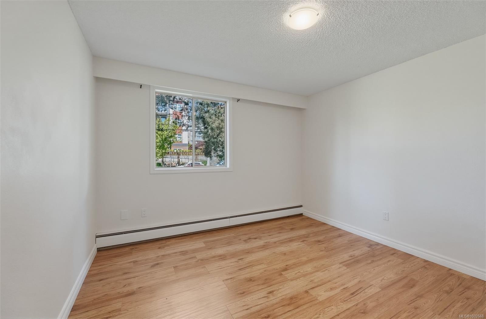 1025 Inverness Rd #123