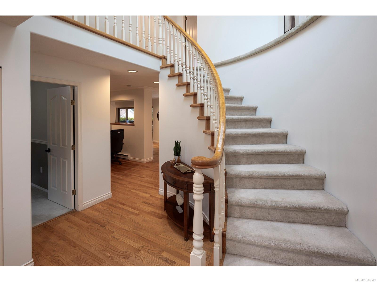 5047 Benton Crt