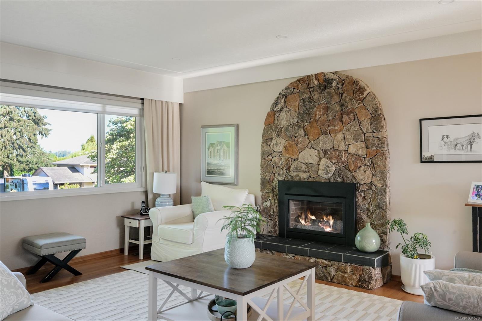 6635 Buena Vista Rd