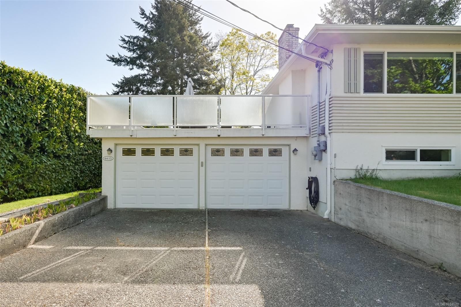 6635 Buena Vista Rd