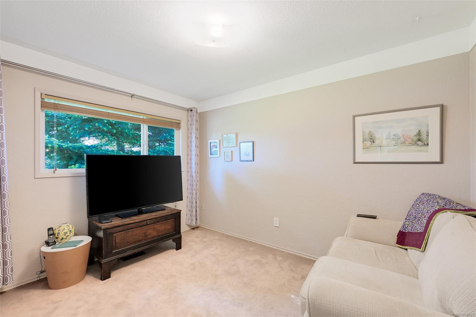 6635 Buena Vista Rd
