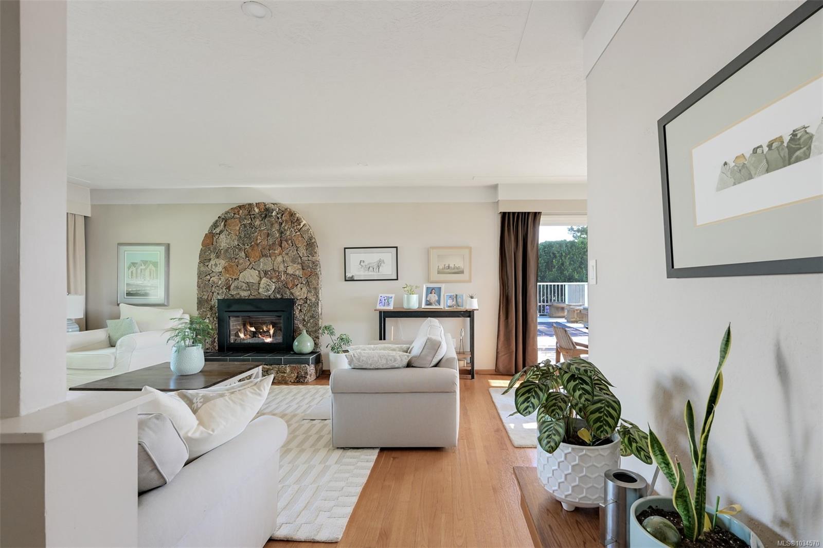 6635 Buena Vista Rd