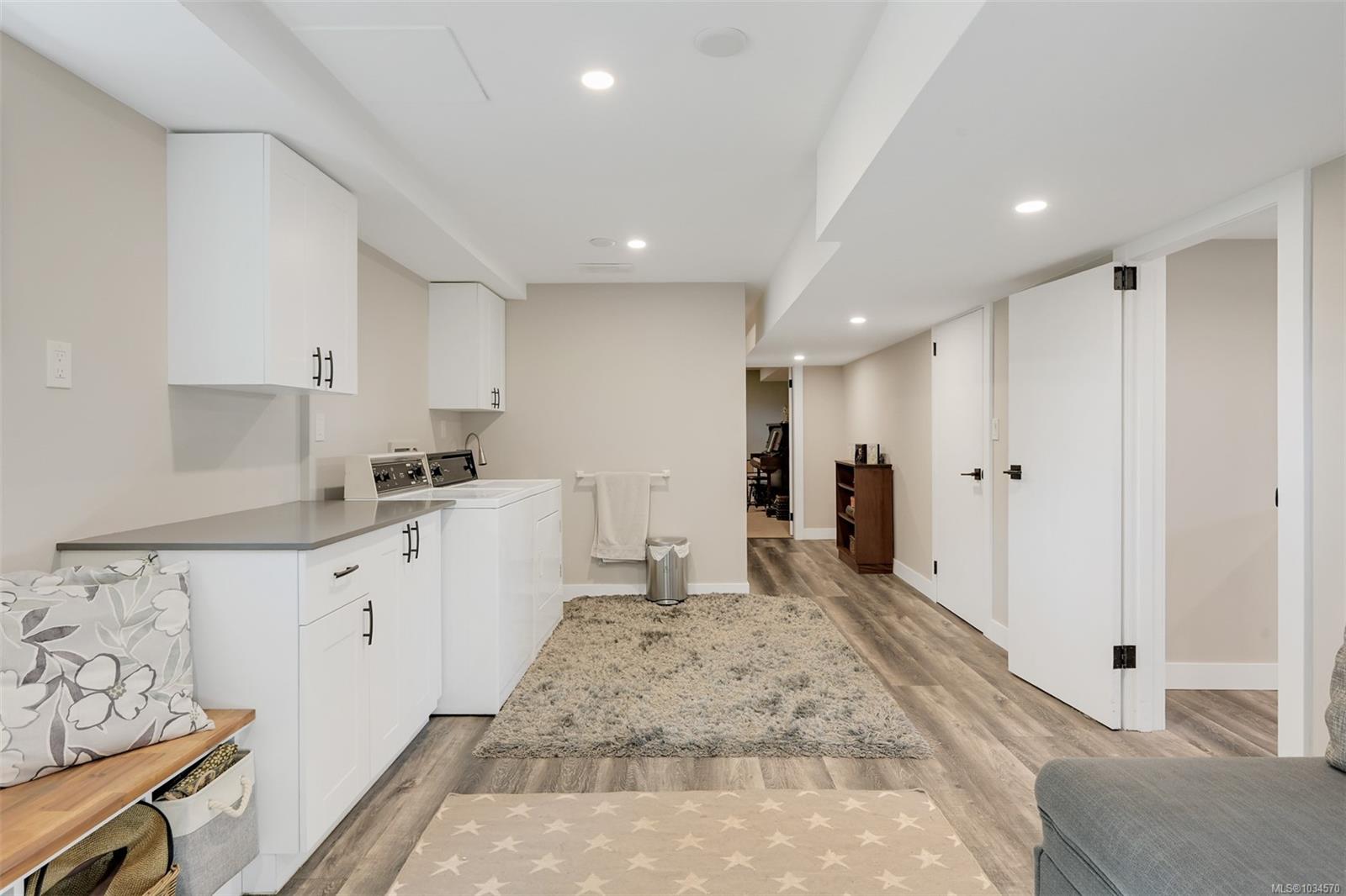 6635 Buena Vista Rd