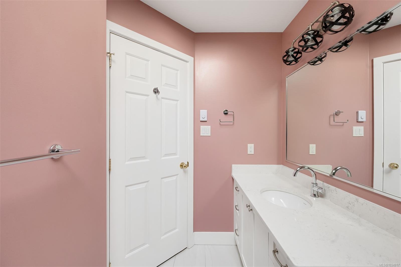 1170 Woodley Ghyll Dr