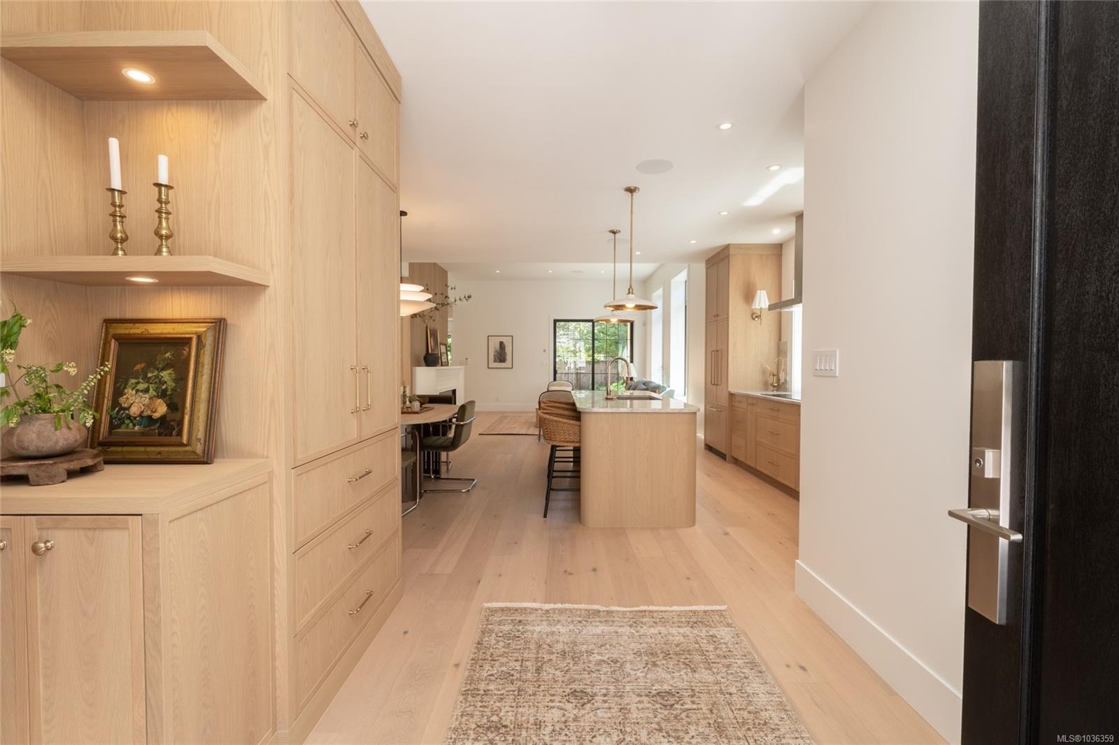 587 Oliver St