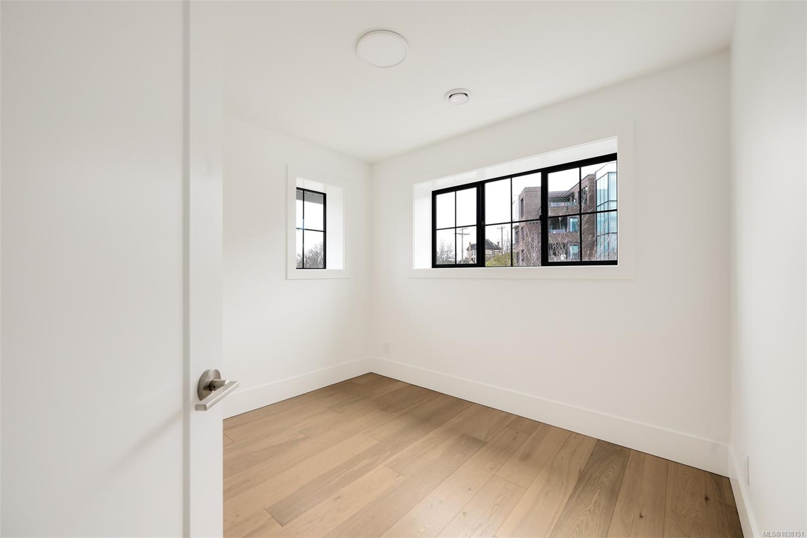 1-2268 Bowker Ave Unit: #1