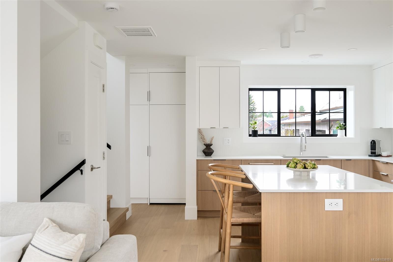 1-2268 Bowker Ave Unit: #1