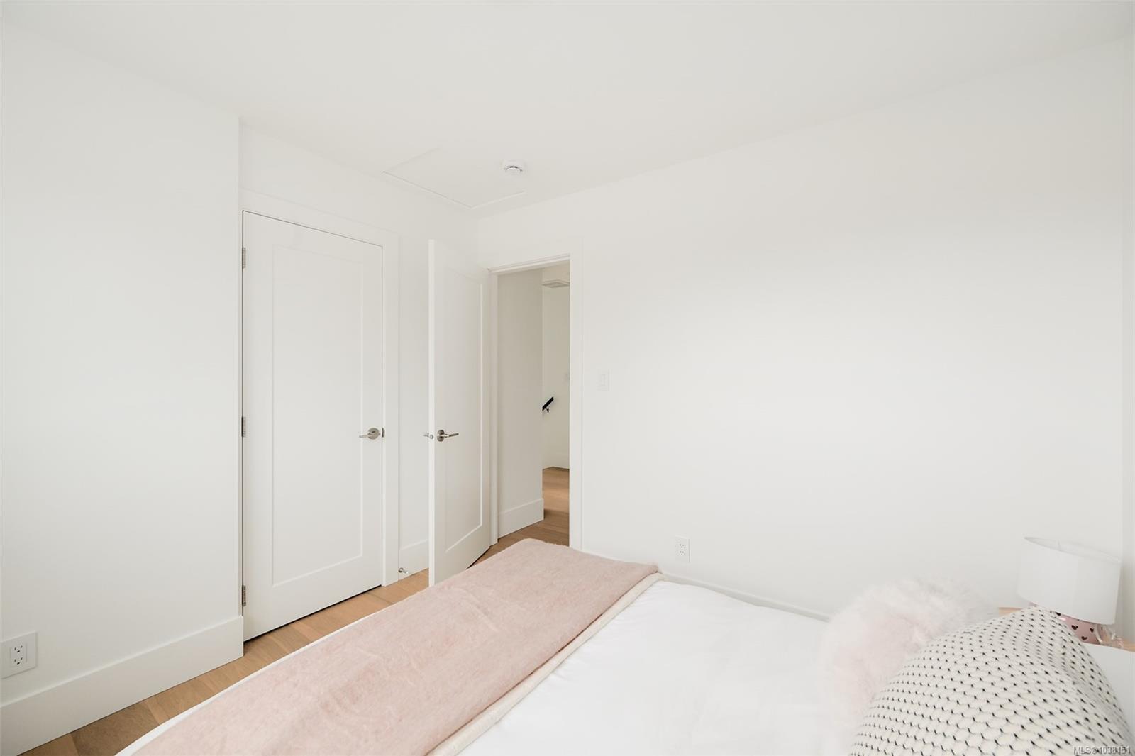 1-2268 Bowker Ave Unit: #1