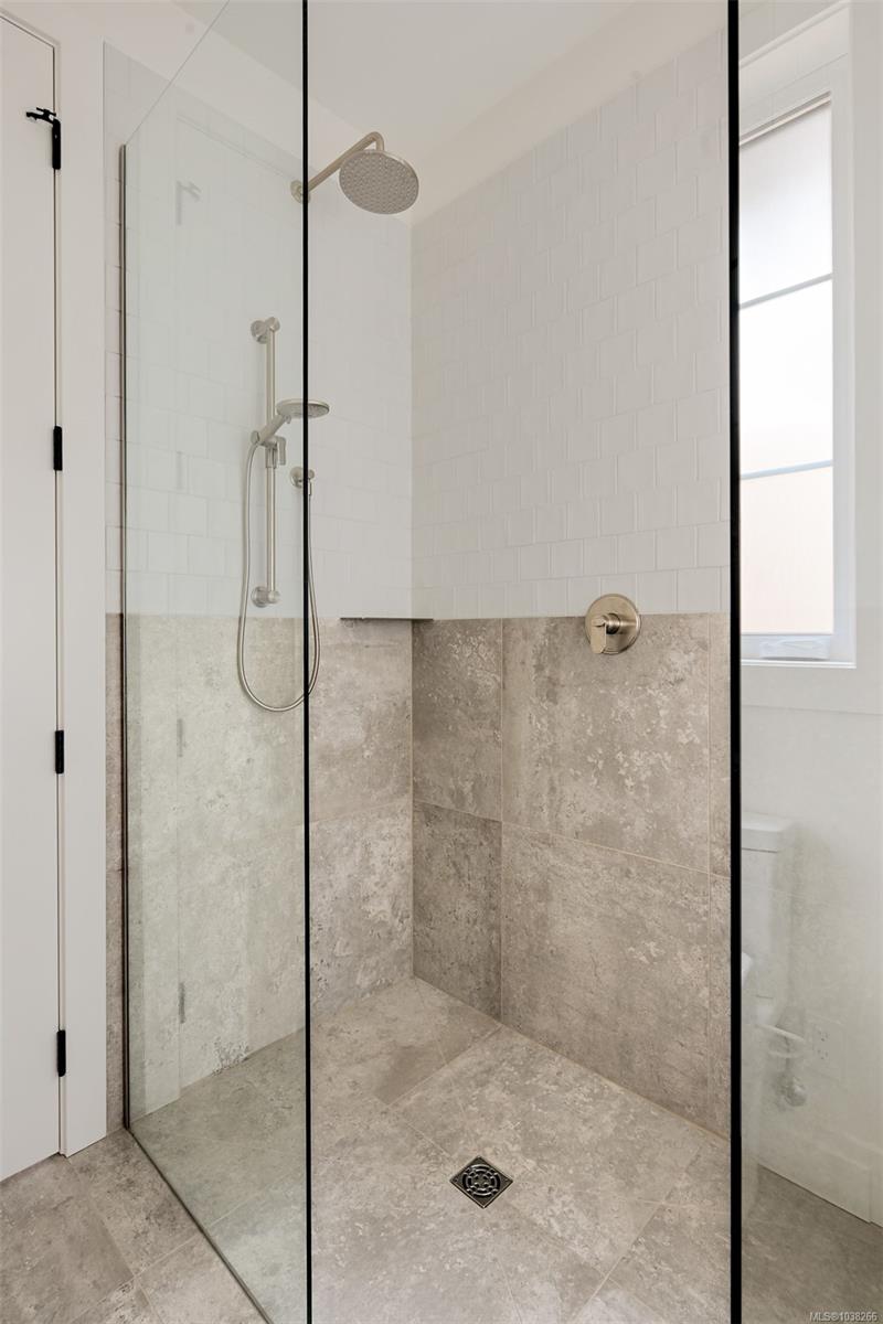 1-5032 Wesley Rd Unit: #1
