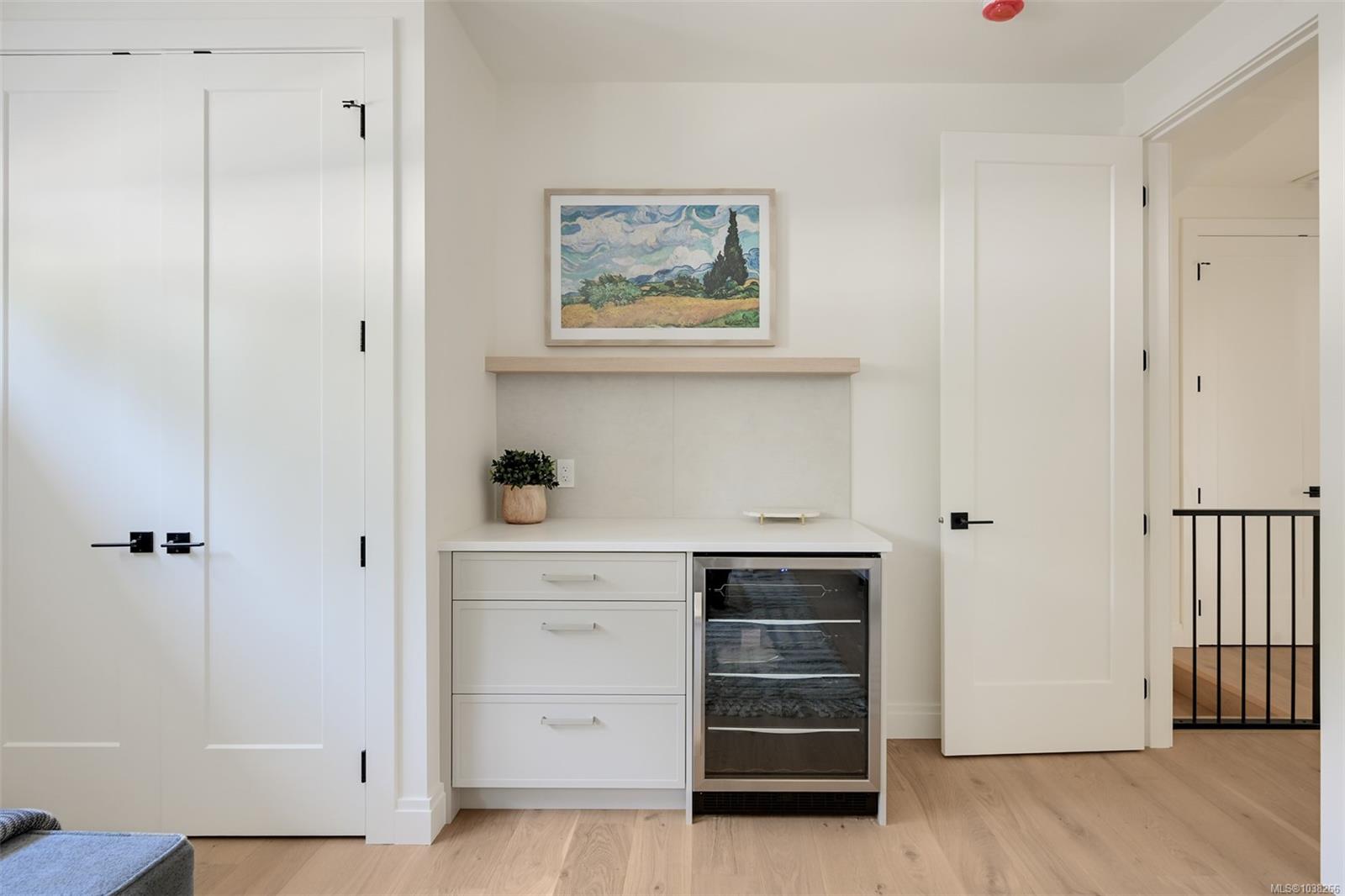 1-5032 Wesley Rd Unit: #1