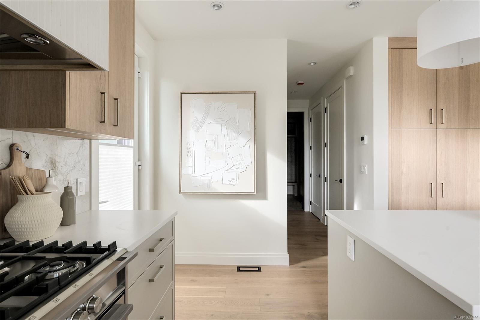 1-5032 Wesley Rd Unit: #1