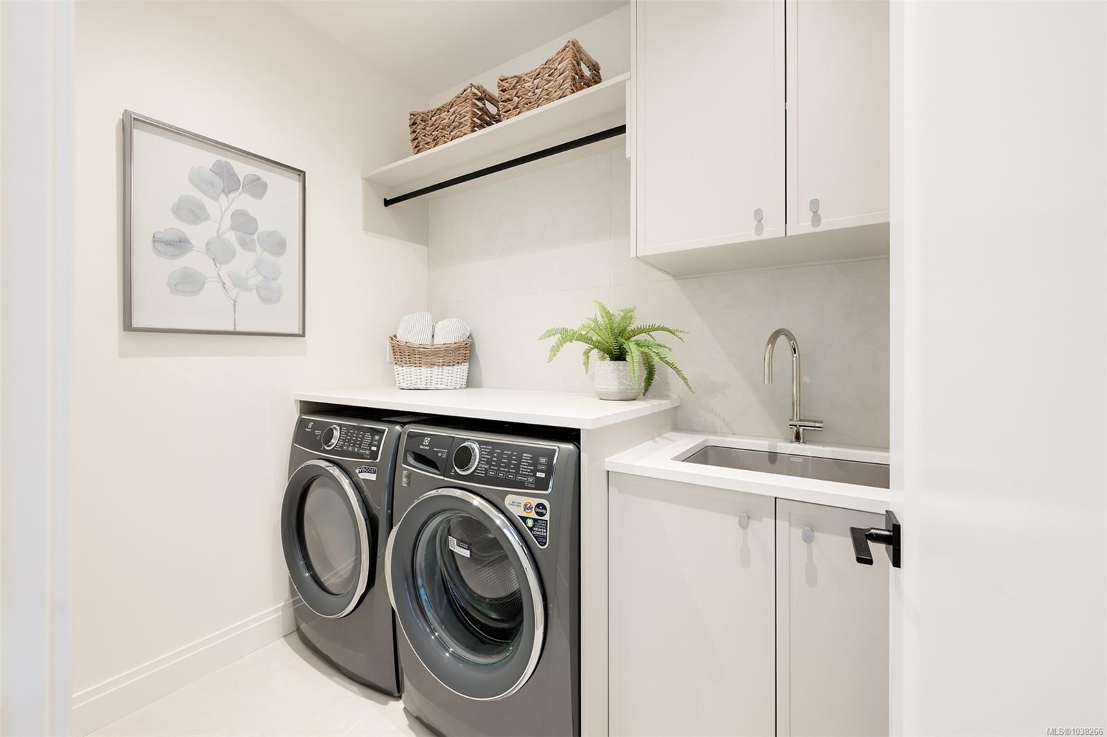 1-5032 Wesley Rd Unit: #1