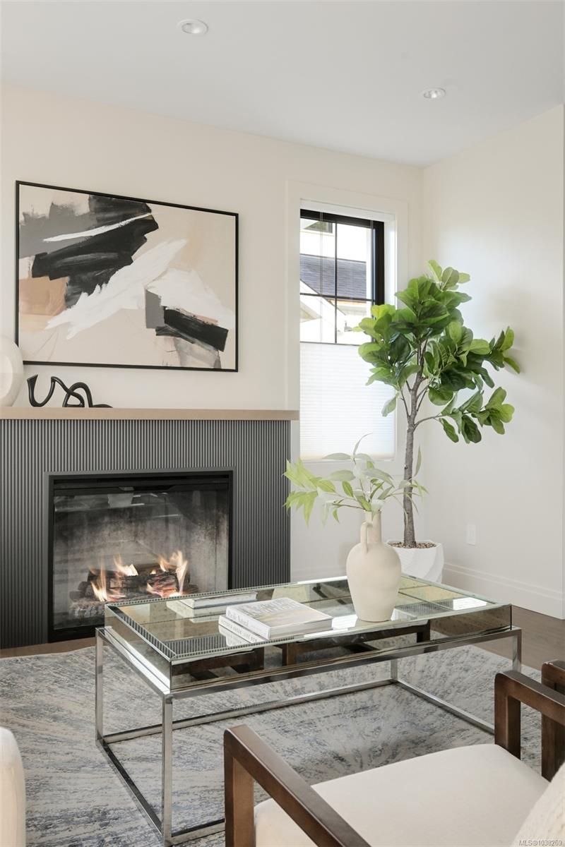 3-5032 Wesley Rd Unit: #3