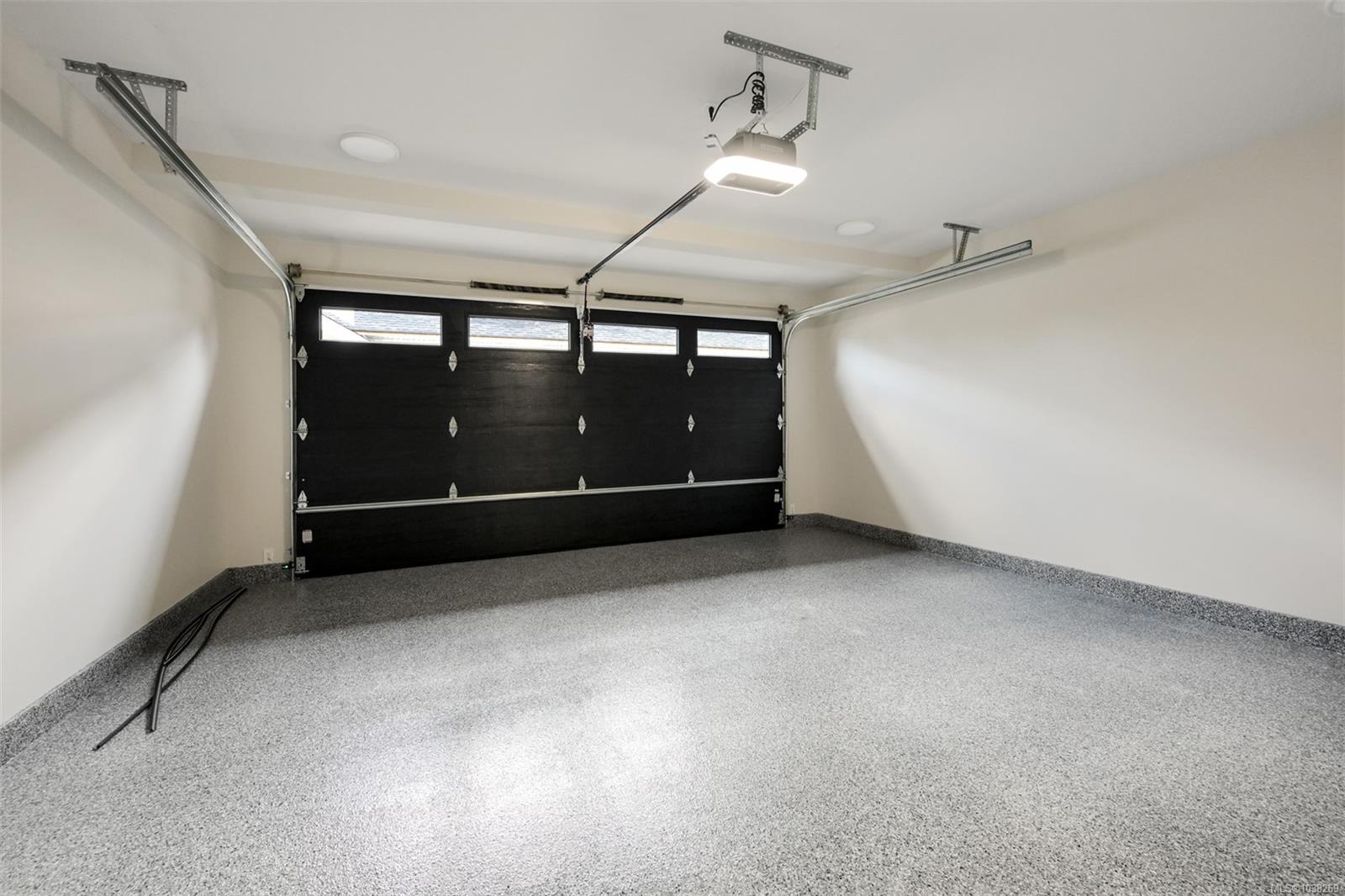 3-5032 Wesley Rd Unit: #3