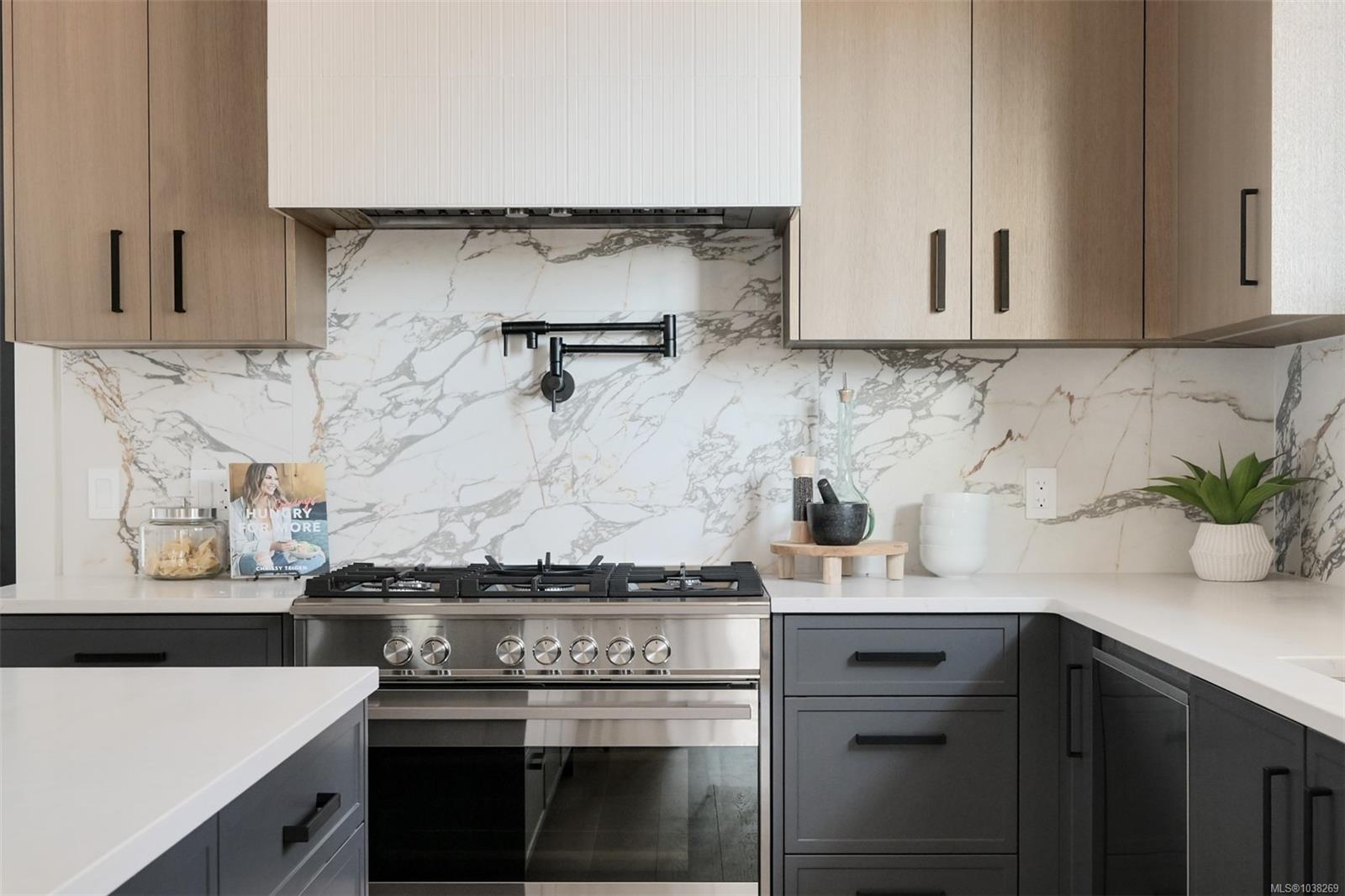 3-5032 Wesley Rd Unit: #3