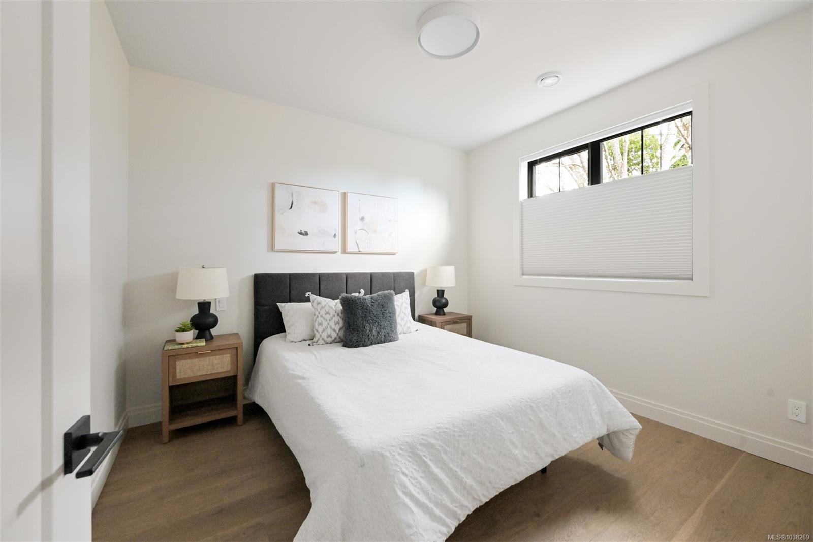 3-5032 Wesley Rd Unit: #3
