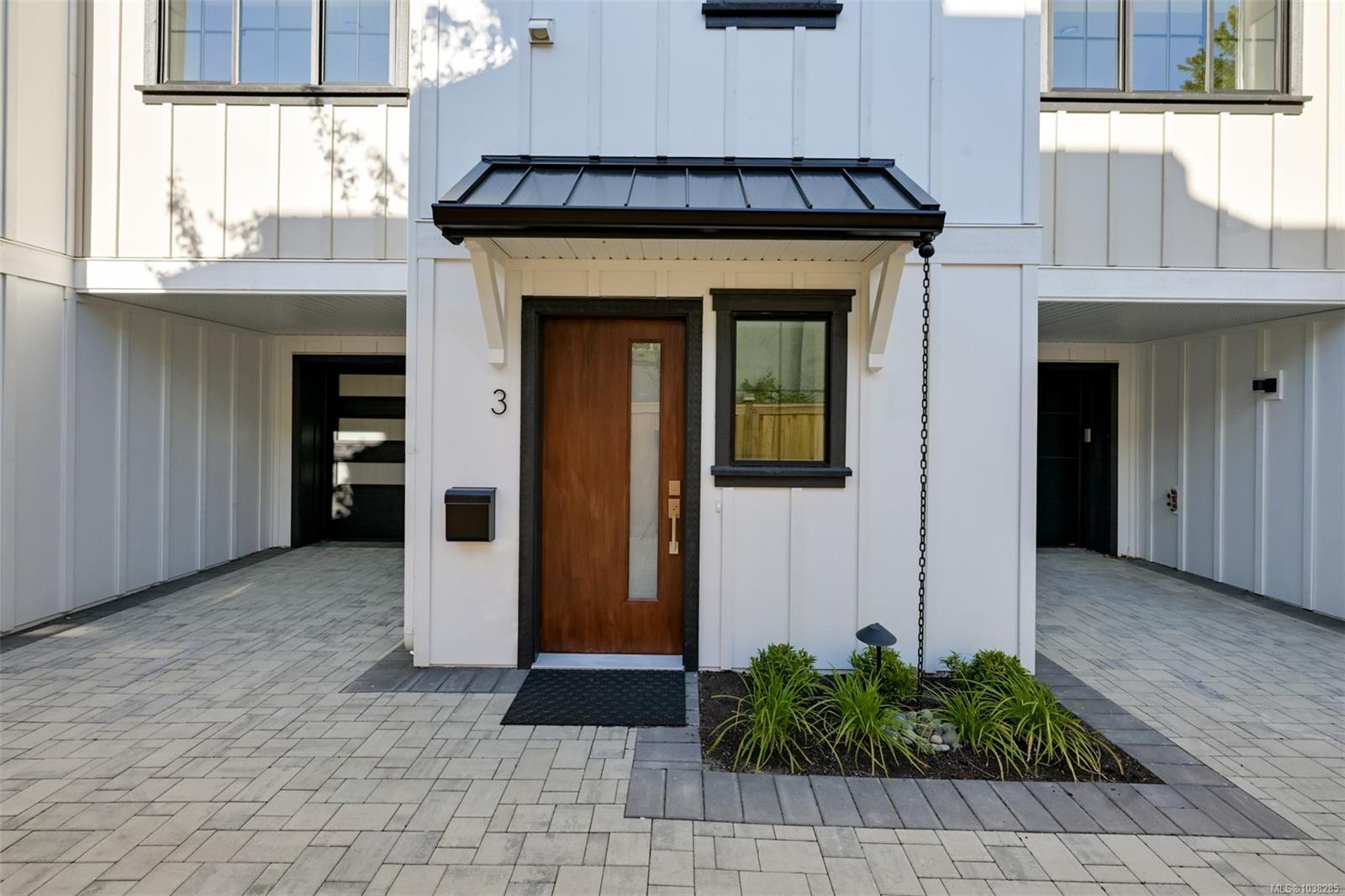 3-2268 Bowker Ave Unit: #3