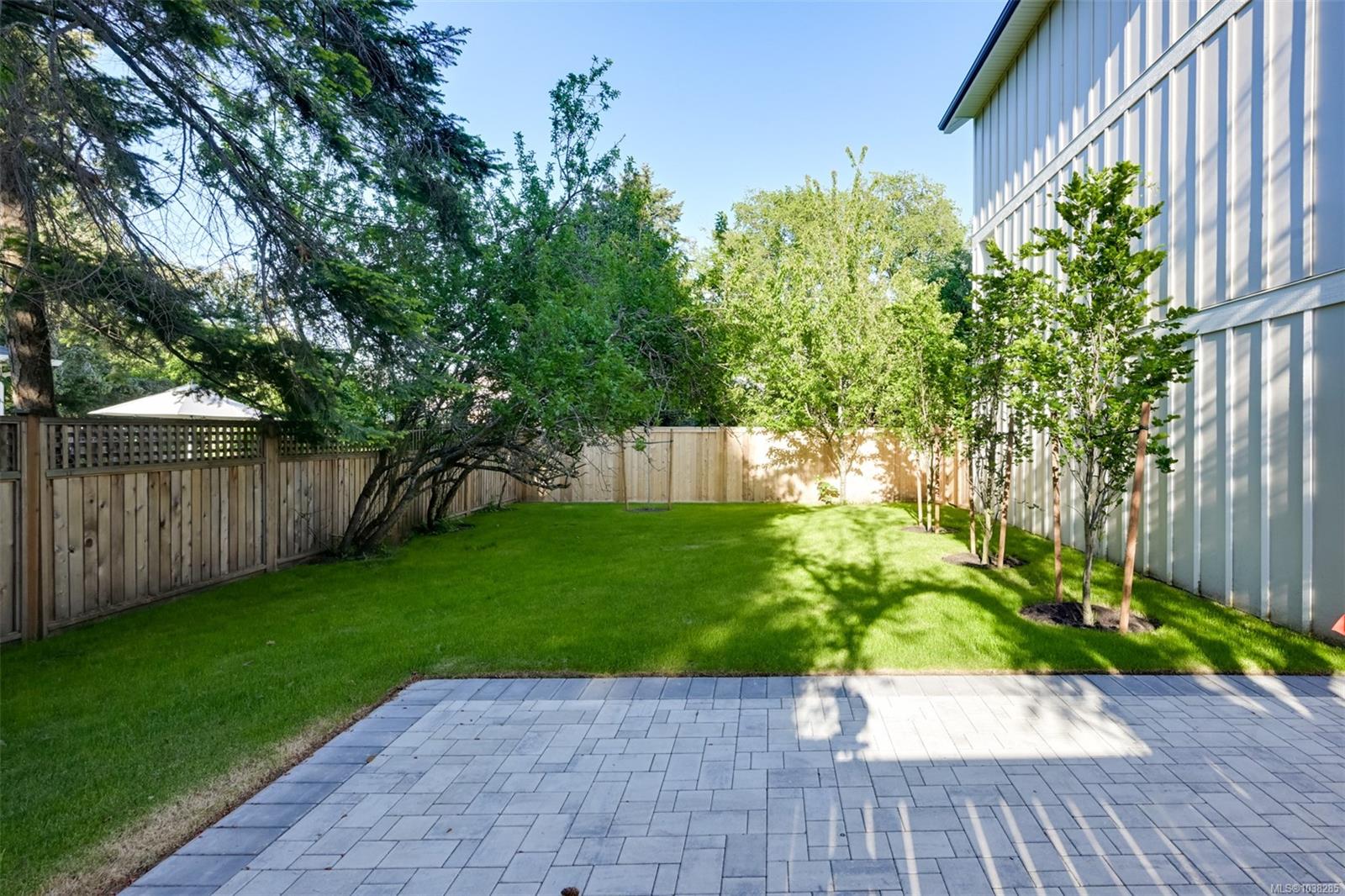 3-2268 Bowker Ave Unit: #3