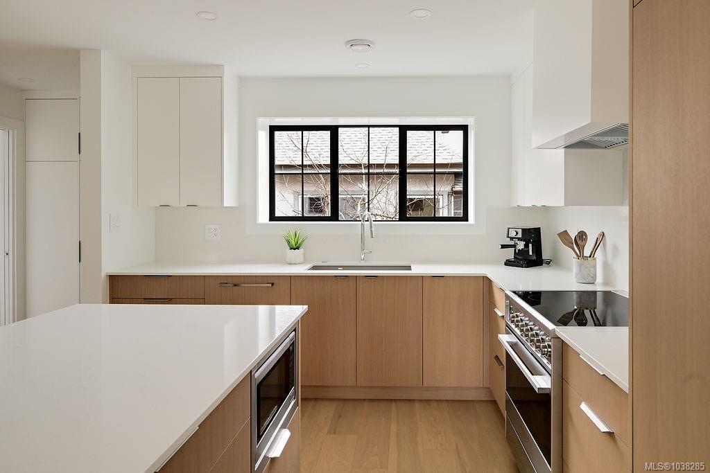 3-2268 Bowker Ave Unit: #3