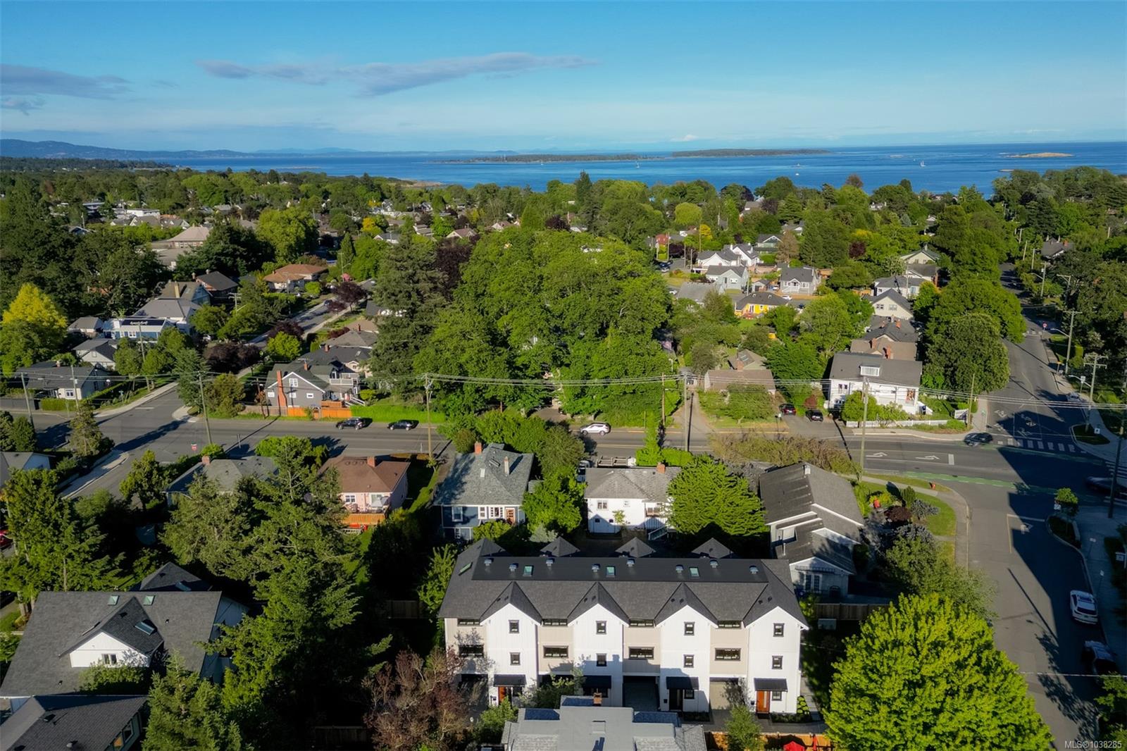 3-2268 Bowker Ave Unit: #3