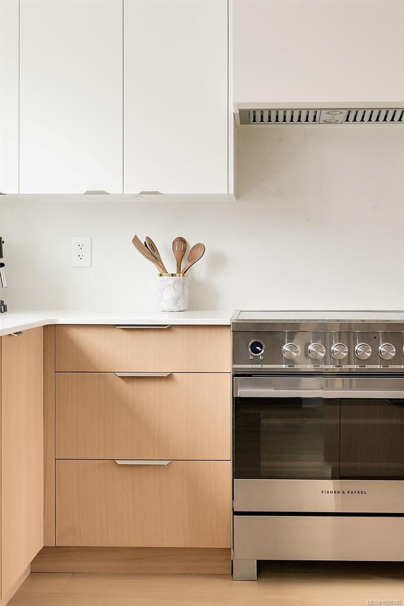 3-2268 Bowker Ave Unit: #3