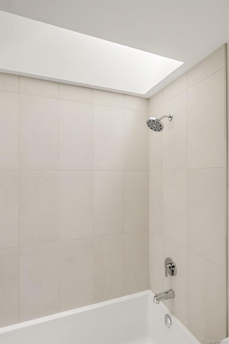3-2268 Bowker Ave Unit: #3