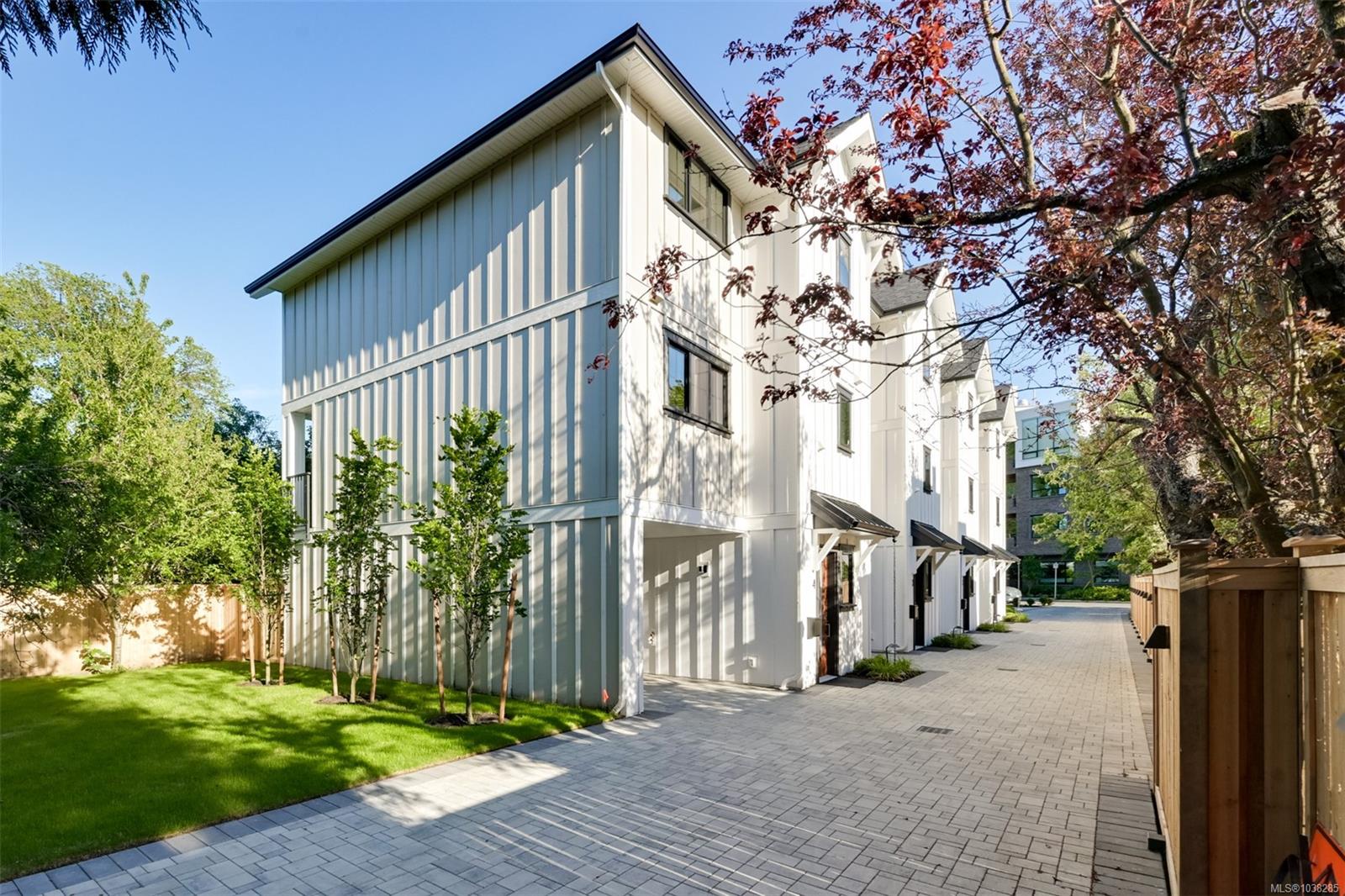 3-2268 Bowker Ave Unit: #3