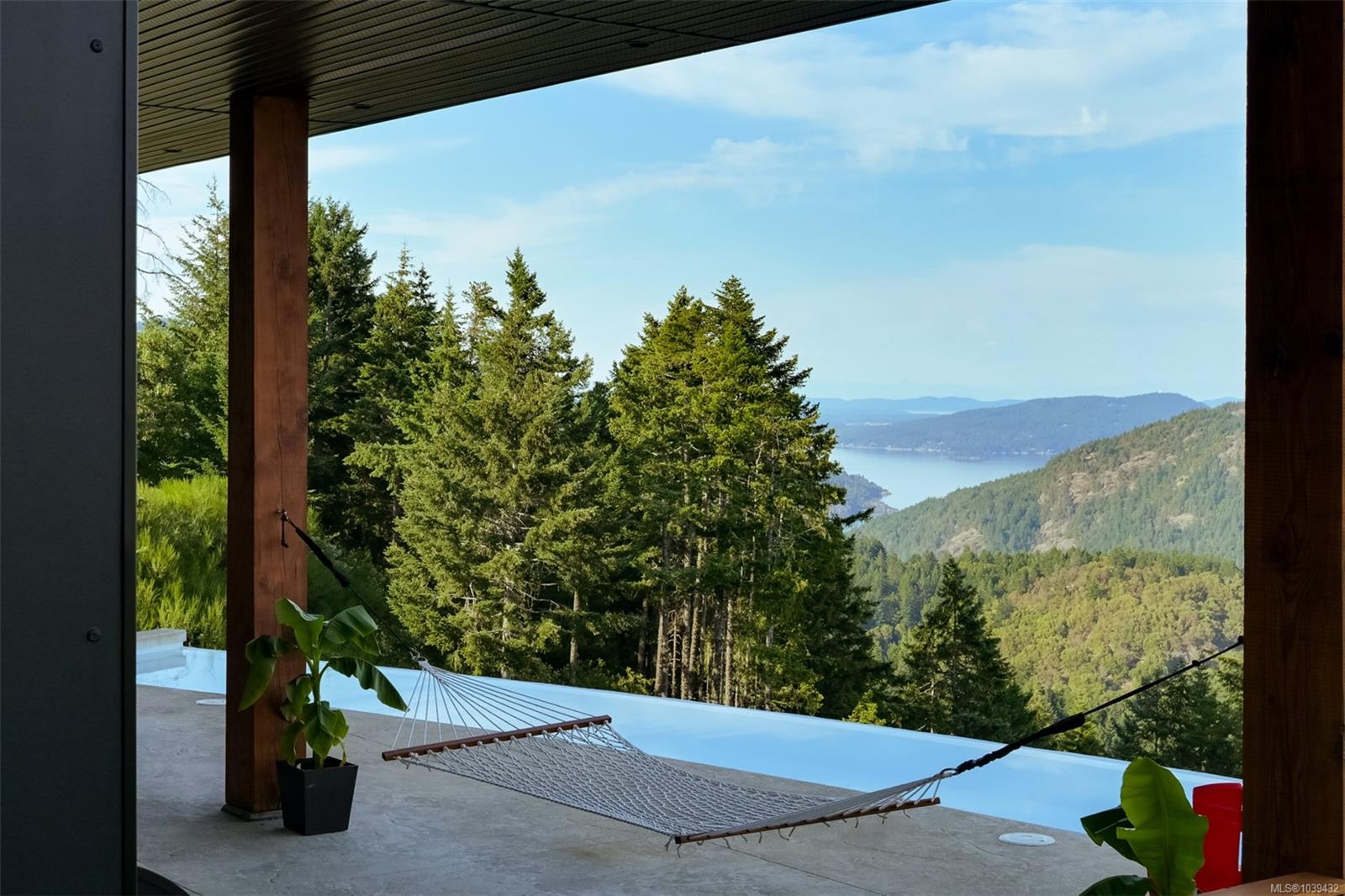 3979 Goldstream Heights Dr