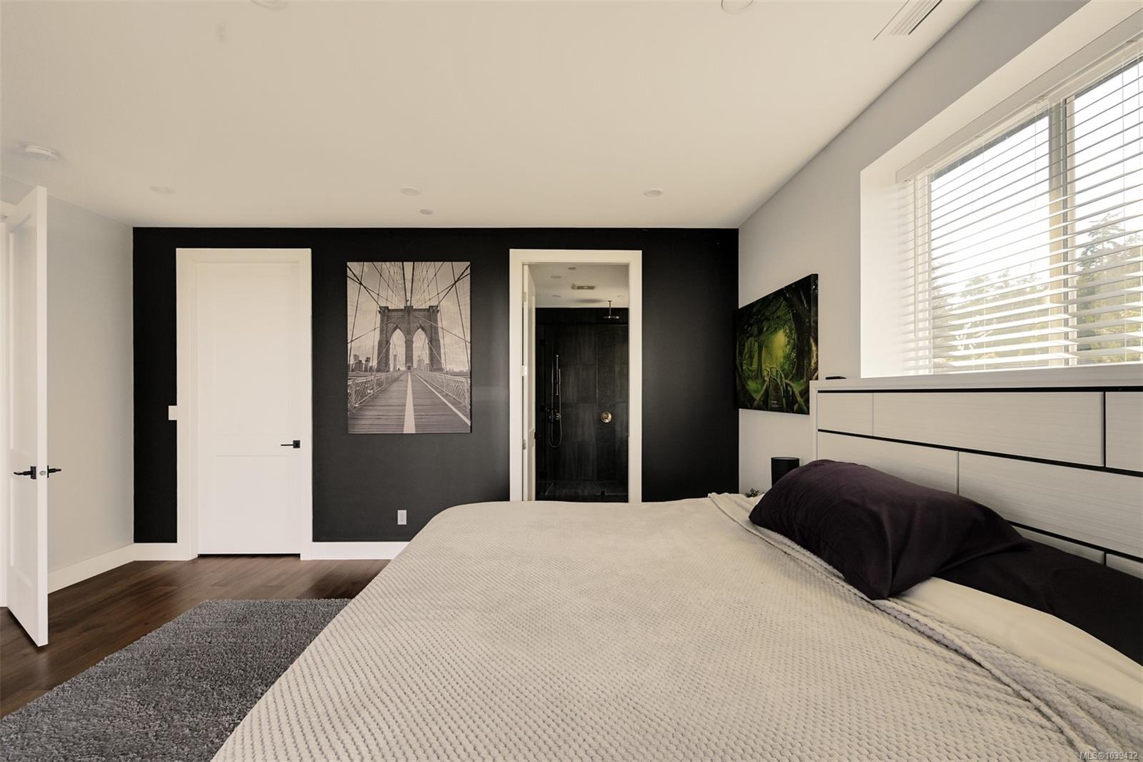 3979 Goldstream Heights Dr