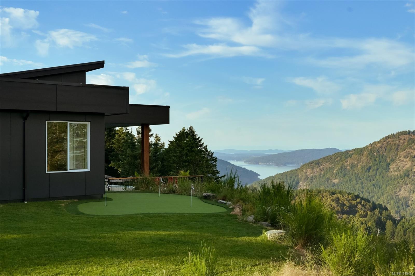 3979 Goldstream Heights Dr