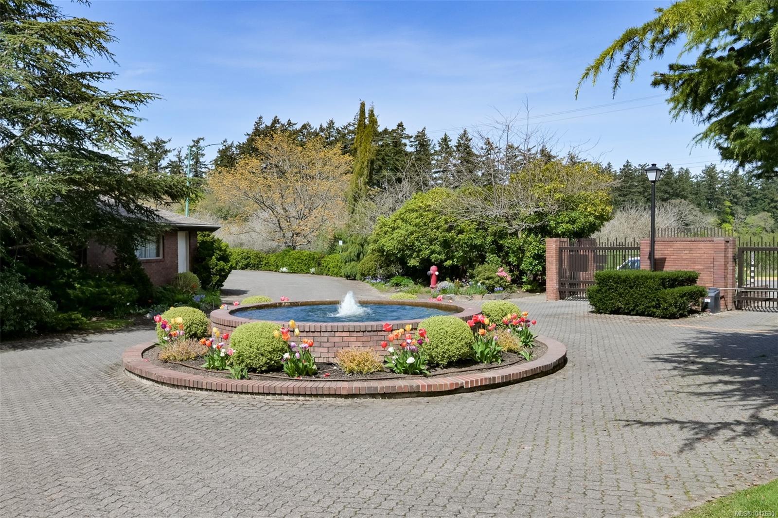 2345 Cedar Hill Cross Rd #104