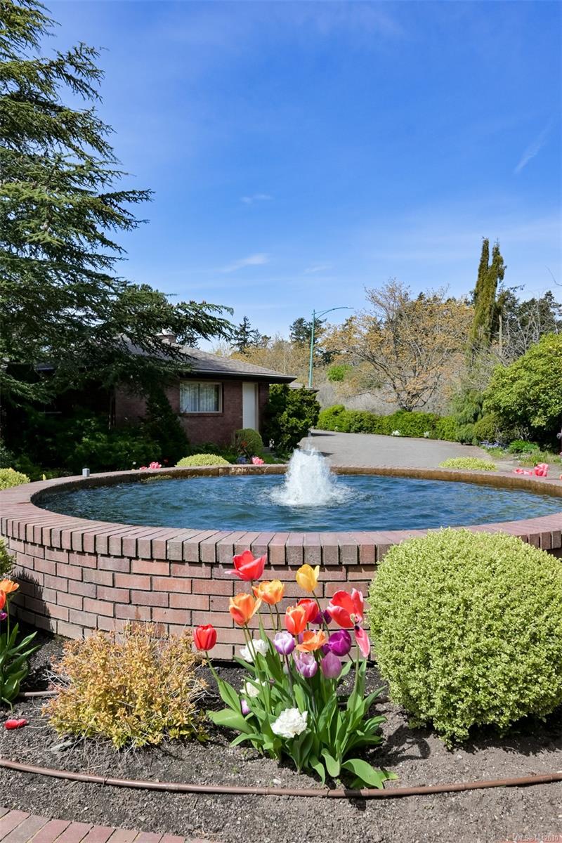 2345 Cedar Hill Cross Rd #104