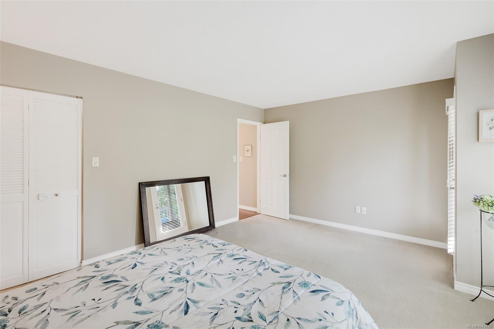 2345 Cedar Hill Cross Rd #104