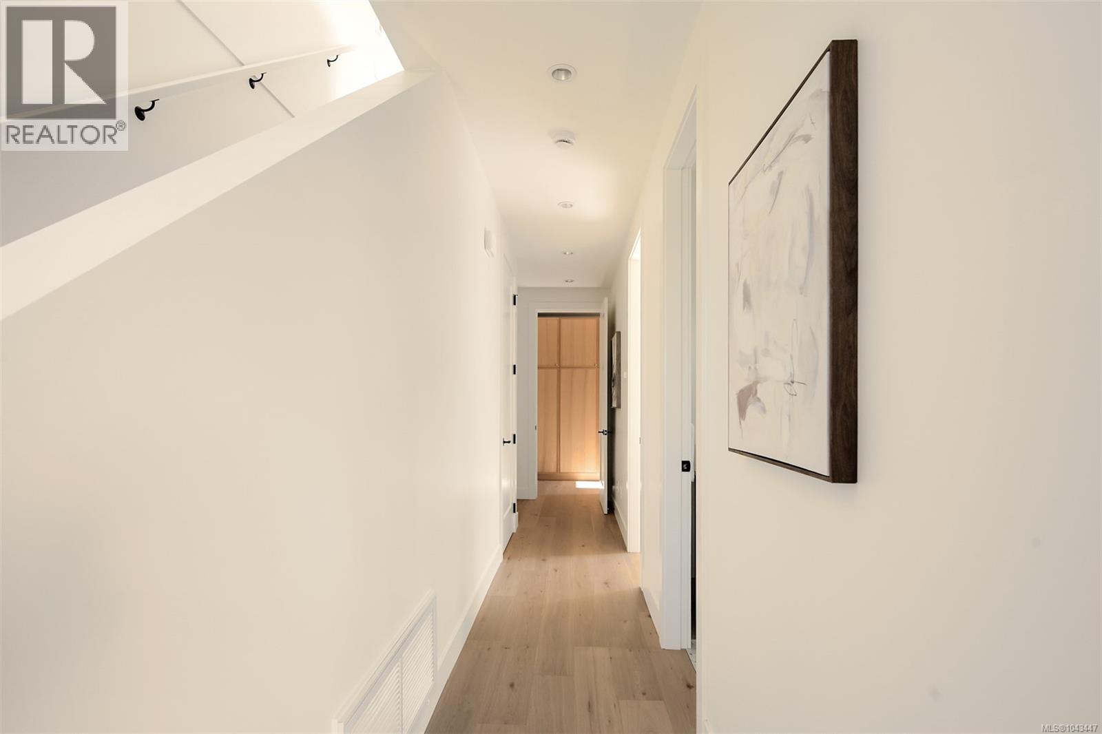 1 3080 Oakdowne Rd