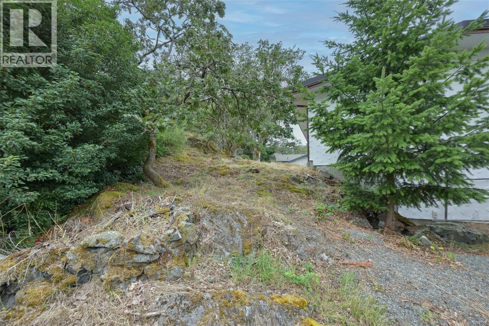 3938 Shorncliffe Rd