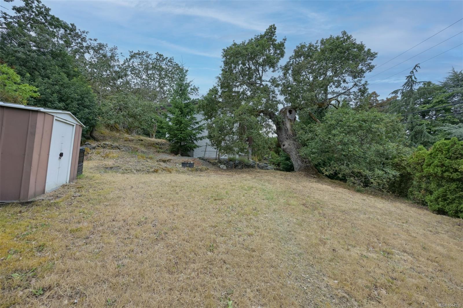 3938 Shorncliffe Rd