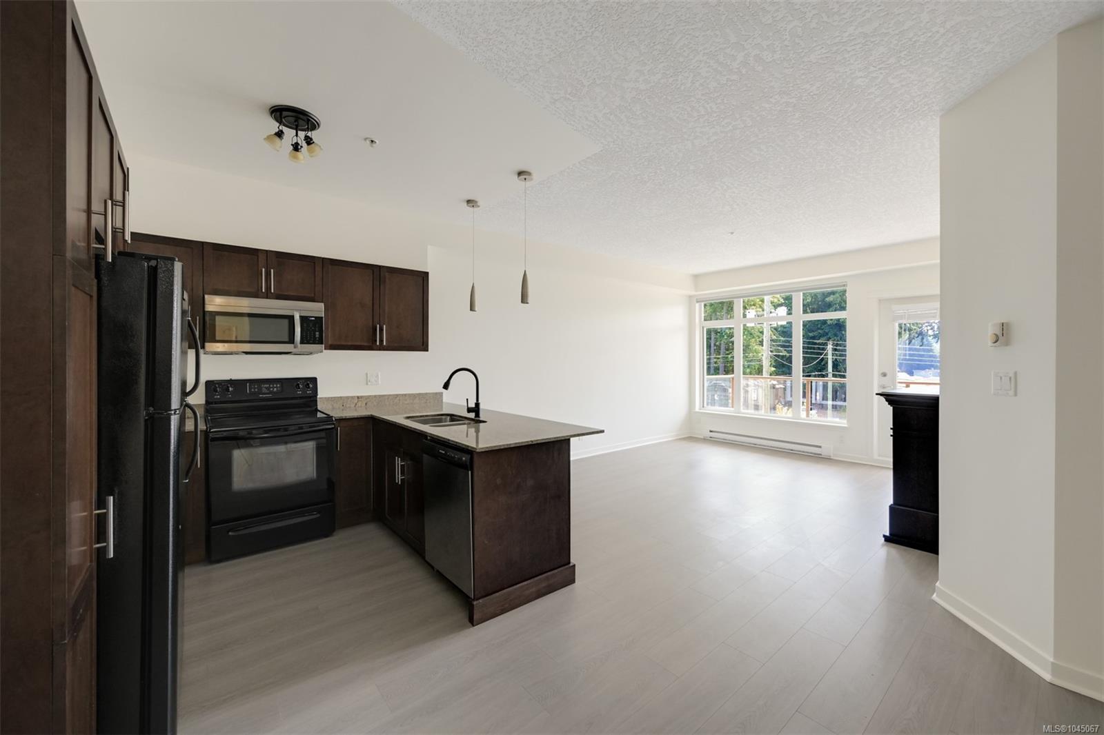 2220 Sooke Rd #305