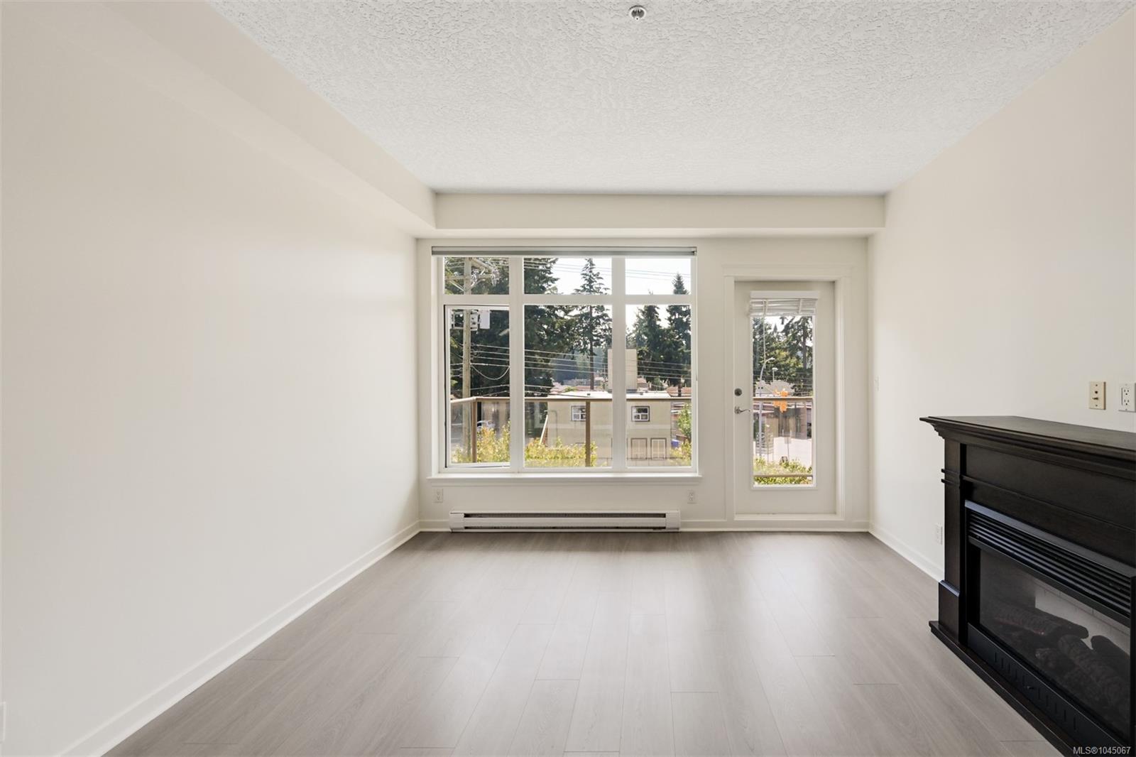 2220 Sooke Rd #305