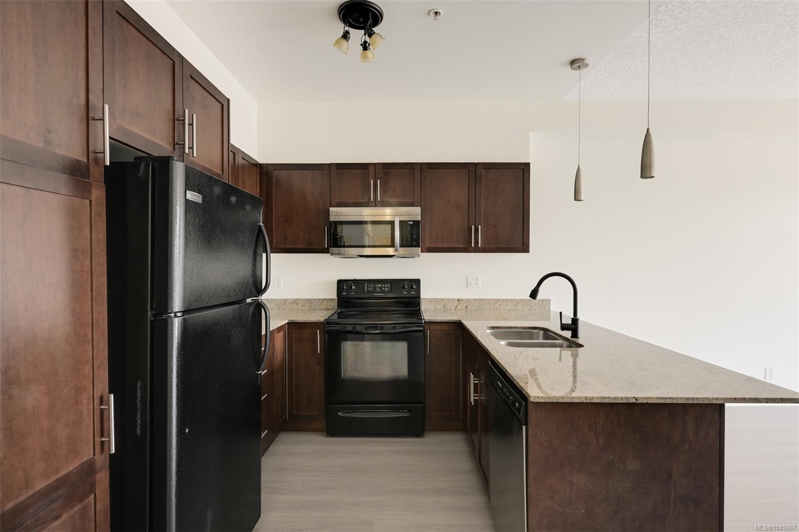 2220 Sooke Rd #305